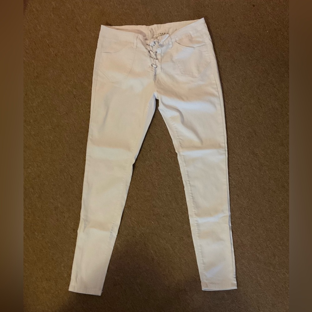 White Lace-up low rise skinny jeans size 15/16